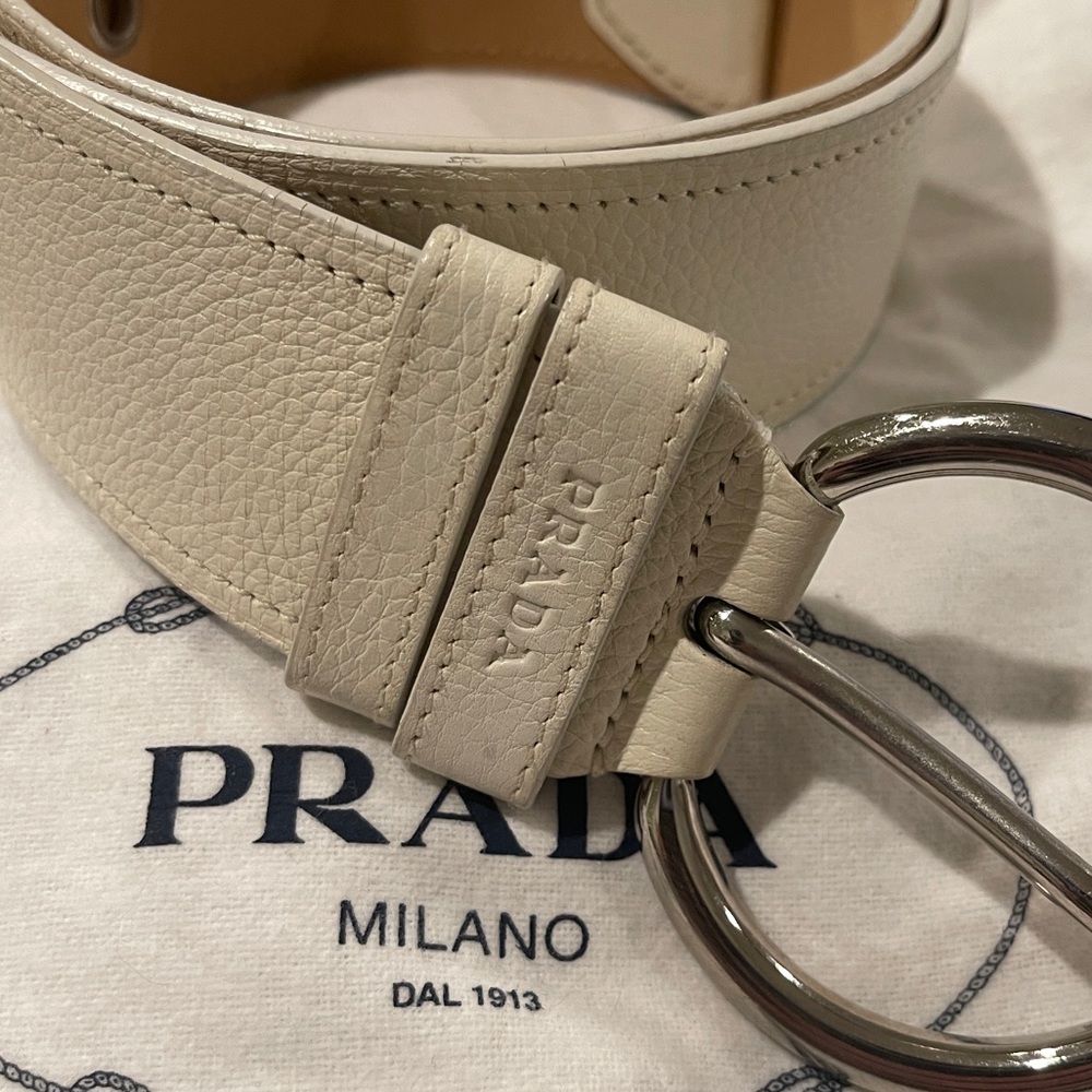 Prada Off-White Leather Belt with Silver Ring Buckle - Picture 3 of 11